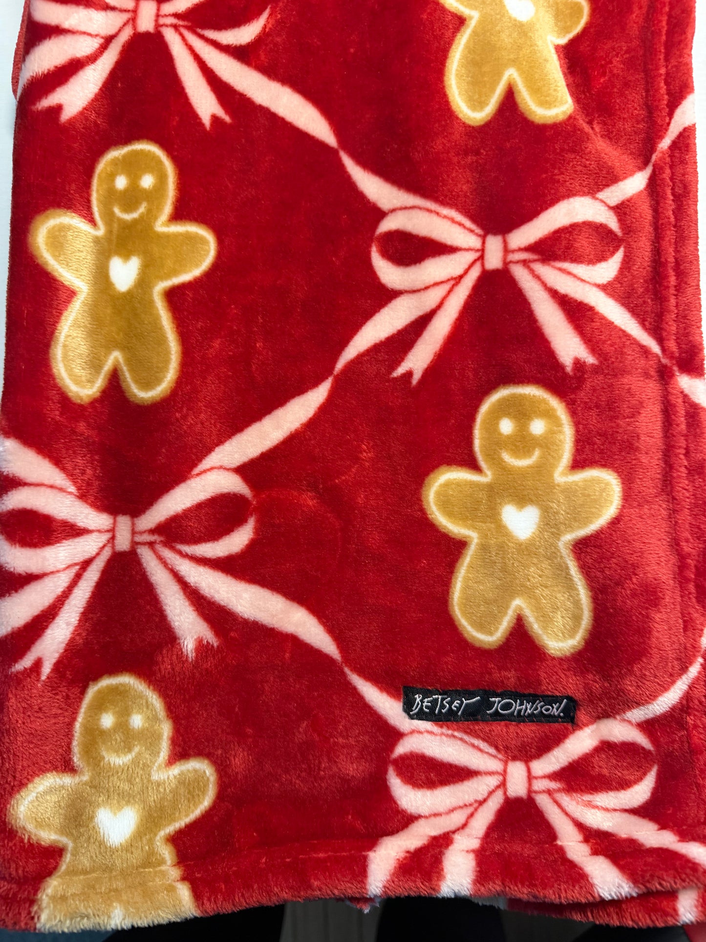 BLANKETS (READ DESCRIPTION)