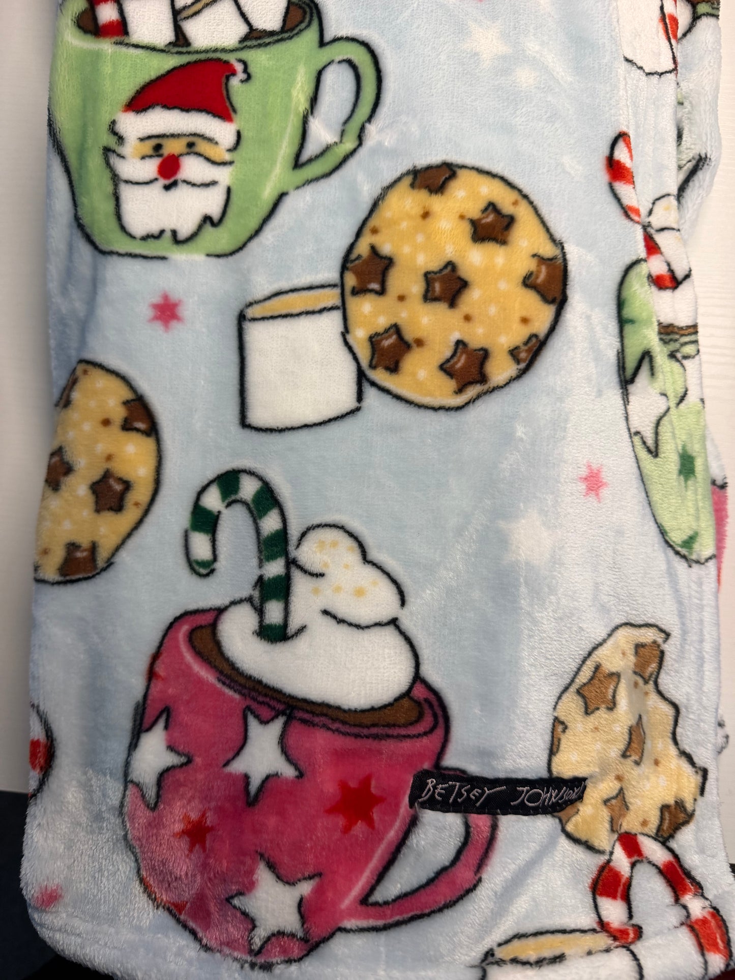 BLANKETS (READ DESCRIPTION)